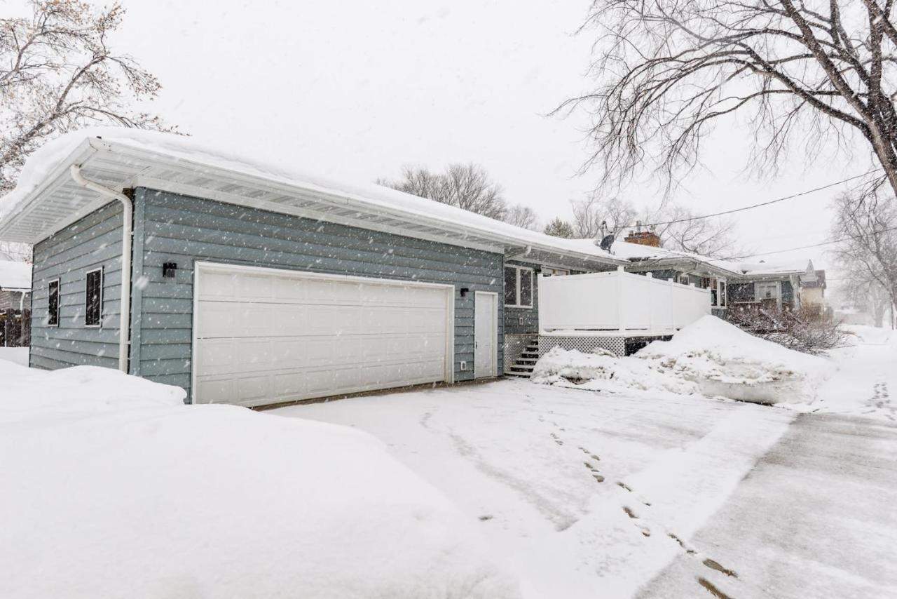 New Remodeled Townhome In Central Fargo Exteriér fotografie