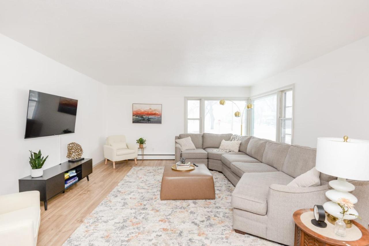 New Remodeled Townhome In Central Fargo Exteriér fotografie