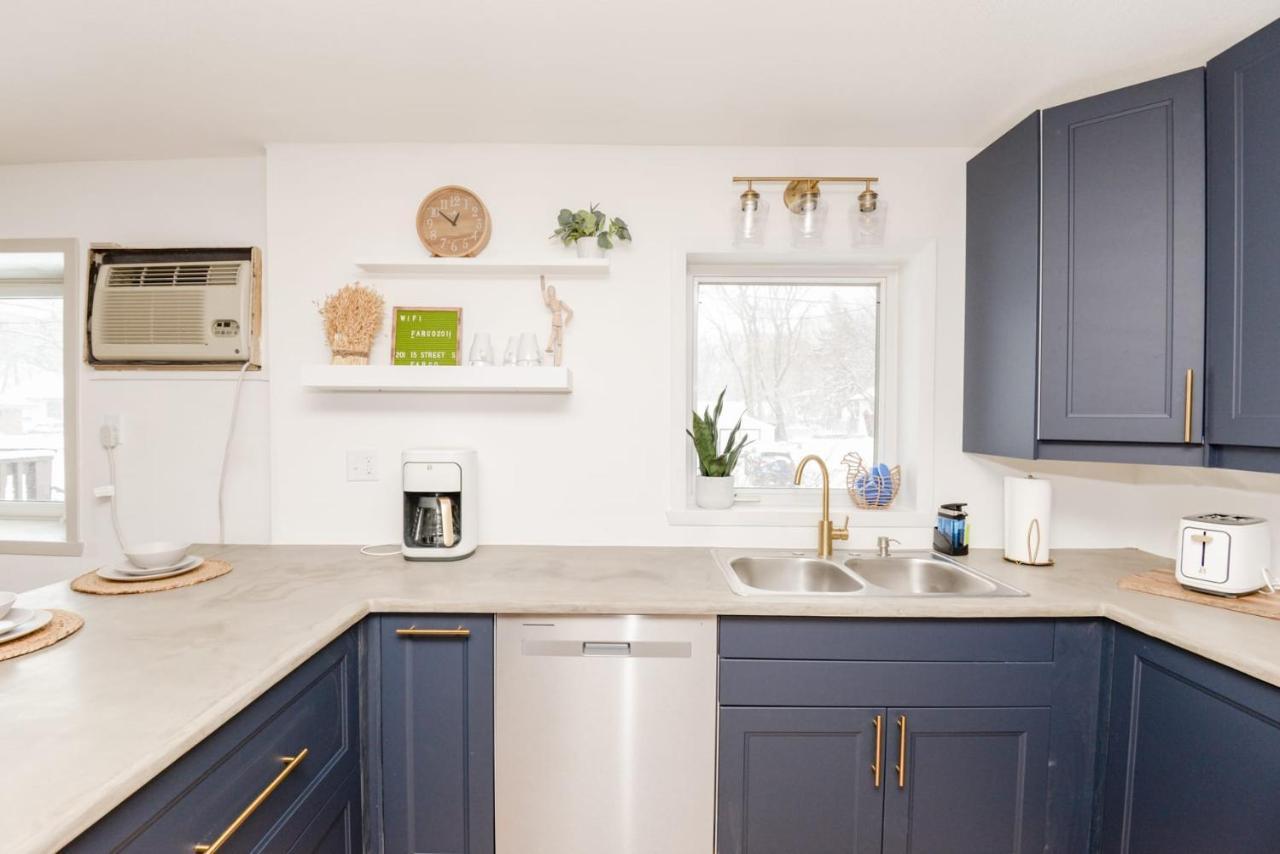New Remodeled Townhome In Central Fargo Exteriér fotografie